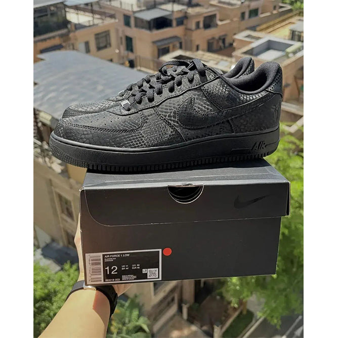 KOBE NEW SNEAKERS DELAY! BUT SOME EXPOSURES!