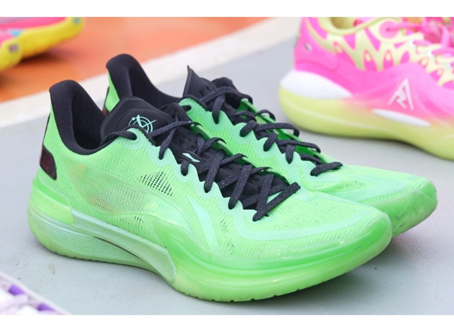 LiNing Gamma 1 'Radiation'