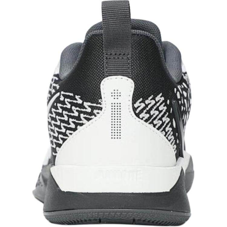 Nike Sabrina 2 'Black'