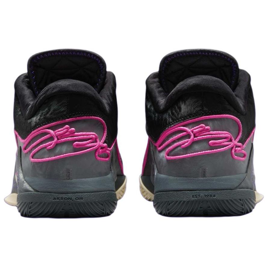 Nike LeBron 22 'Blacklight'