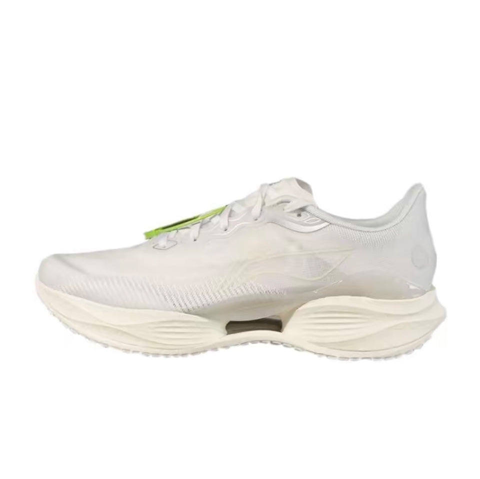 李 LiNing Super Light 22 'White'