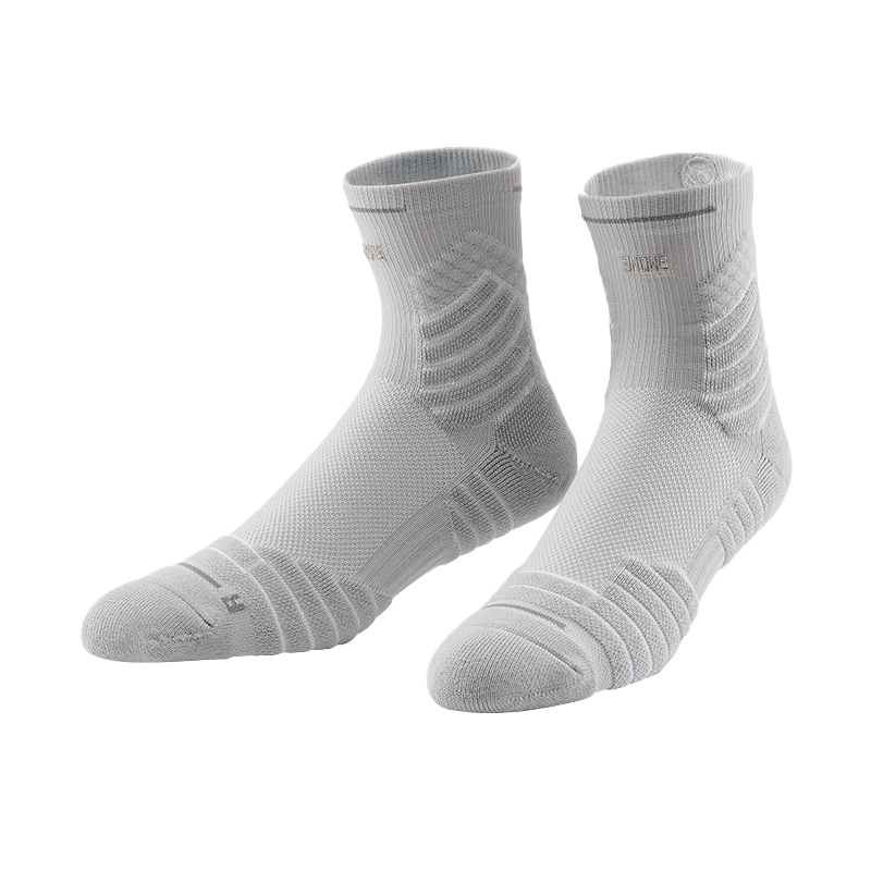 Uzis Basketball Socks 'Bullfight 2.0'