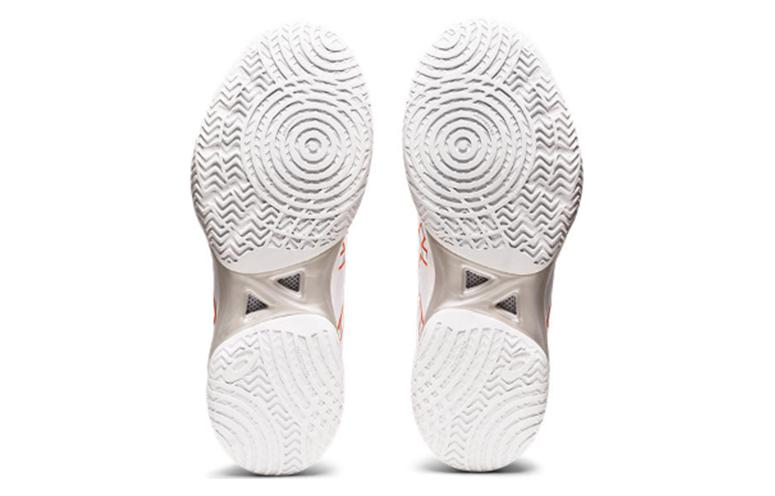 Asics Gelhoop V14 Low Tops Wear resistant White