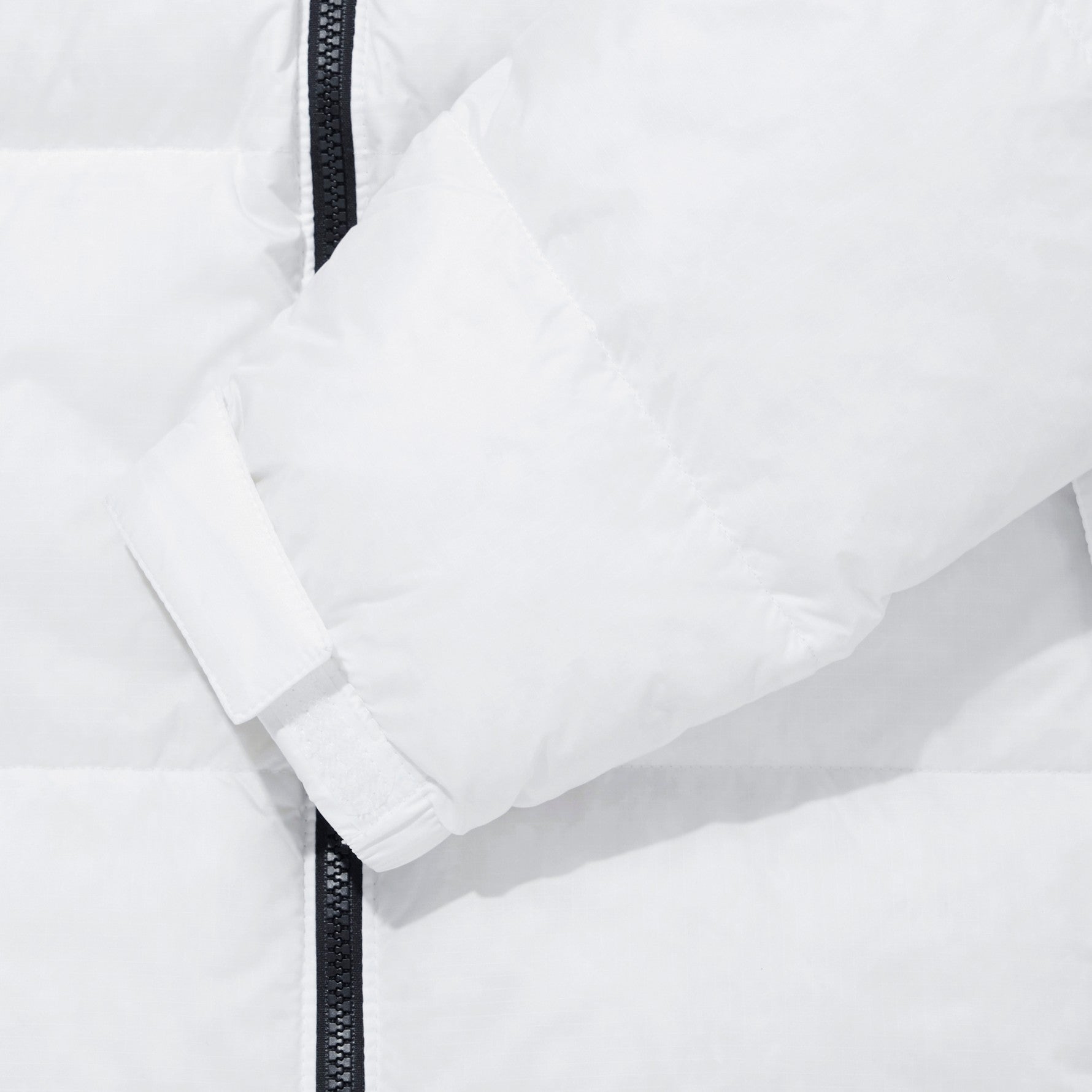 THE NORTH FACE 1996 Collection Down Jacket Unisex White