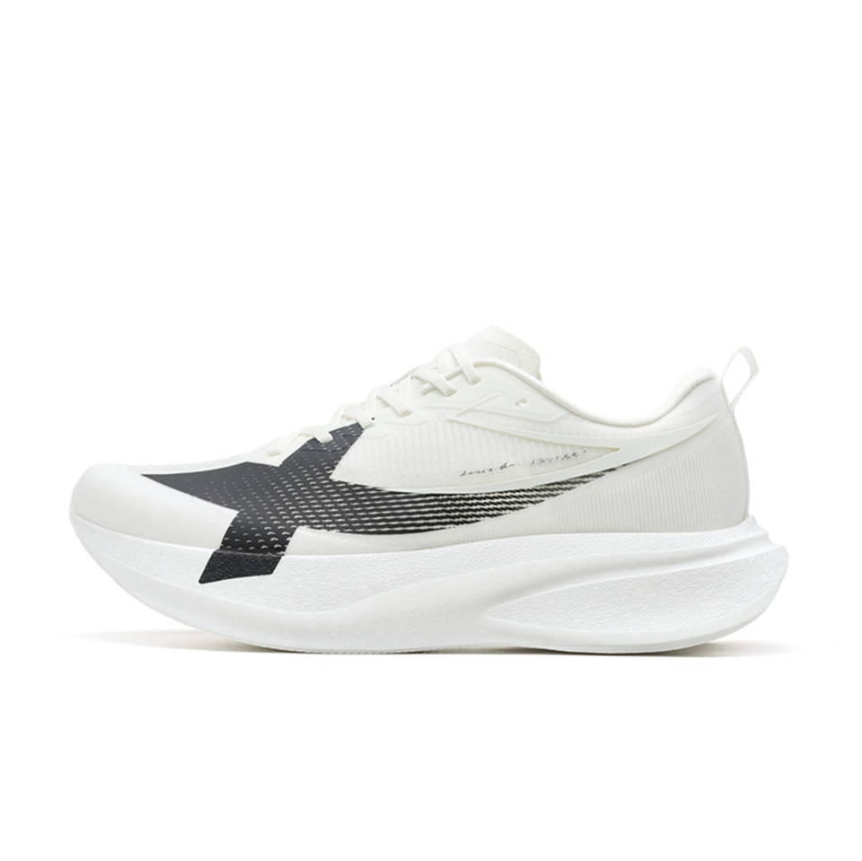 XTEP 2000km 5.0 Pro 'Black White'