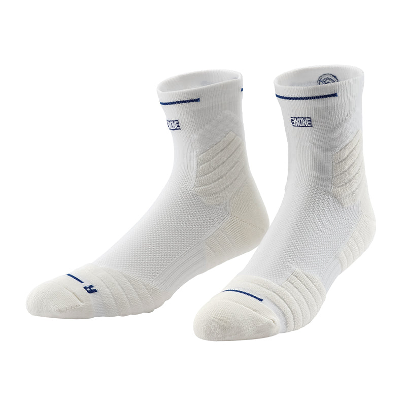 Uzis Basketball Socks 'Bullfight 2.0'