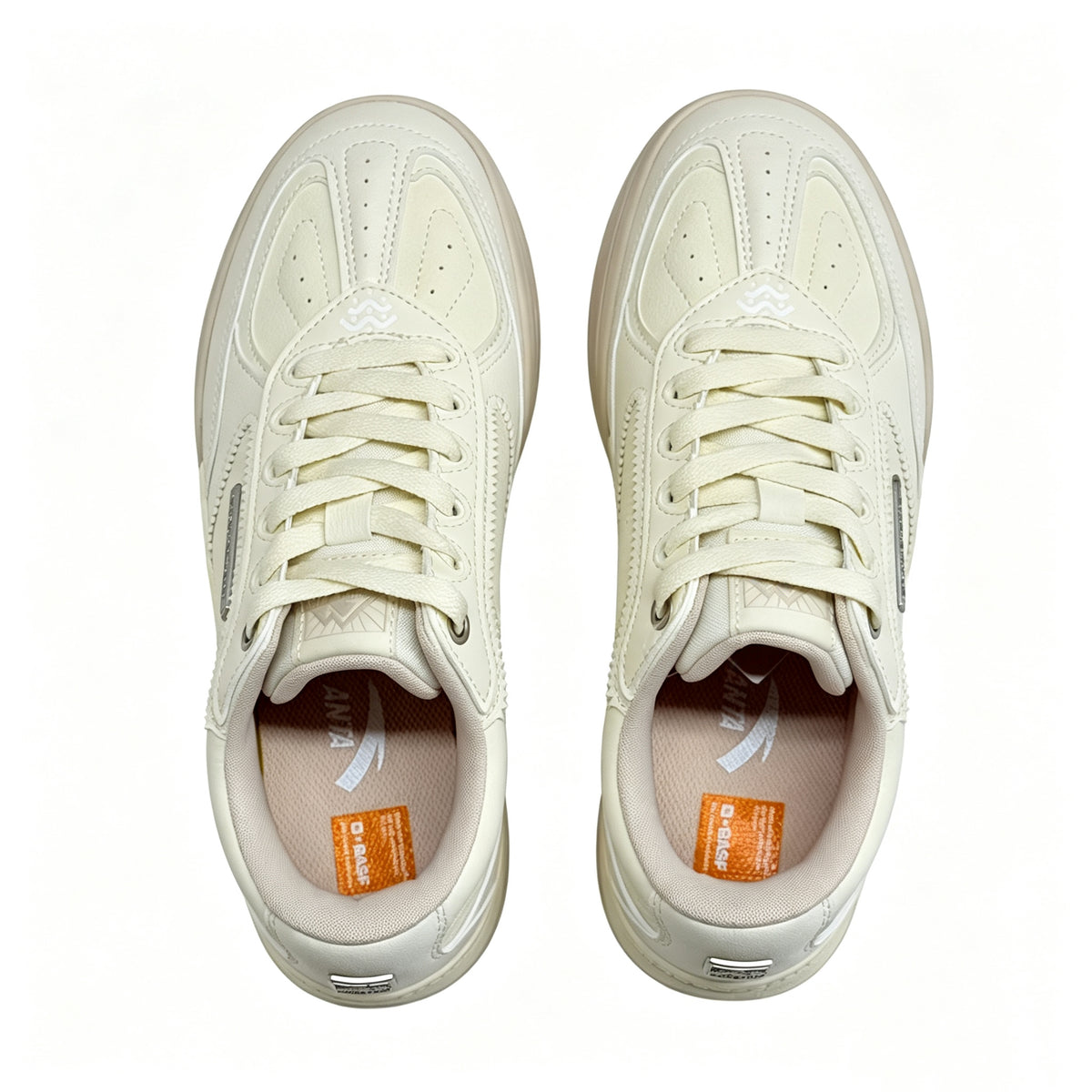 ANTA MOUNTAIN 'Egg White'