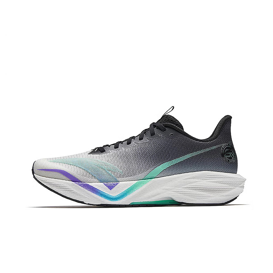 Anta Mach 6 'Black White'