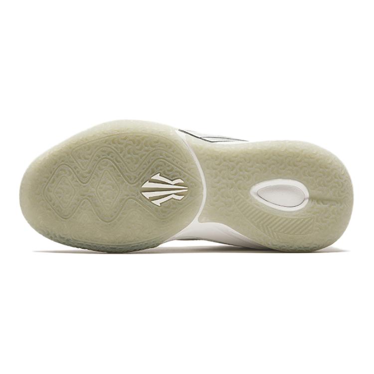 Anta KAI 1 'White Silver'「Kid」