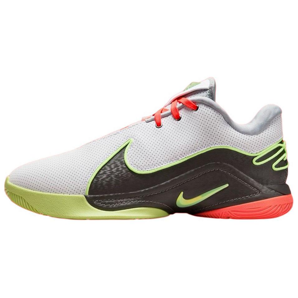 Nike LeBron 22 'Moonlight'