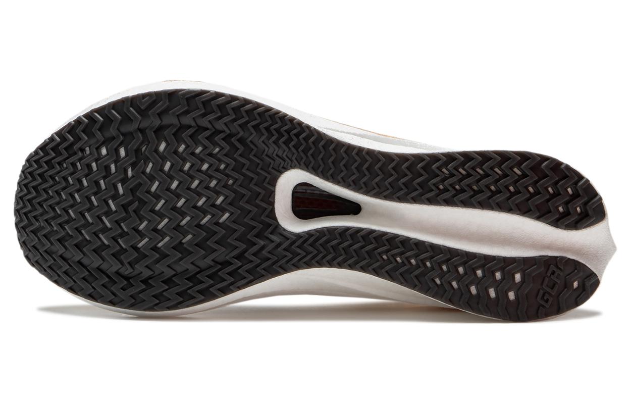 LINING Feidian 4 Challenger Running Shoes Women's 'Ecru' - Kicksown store
