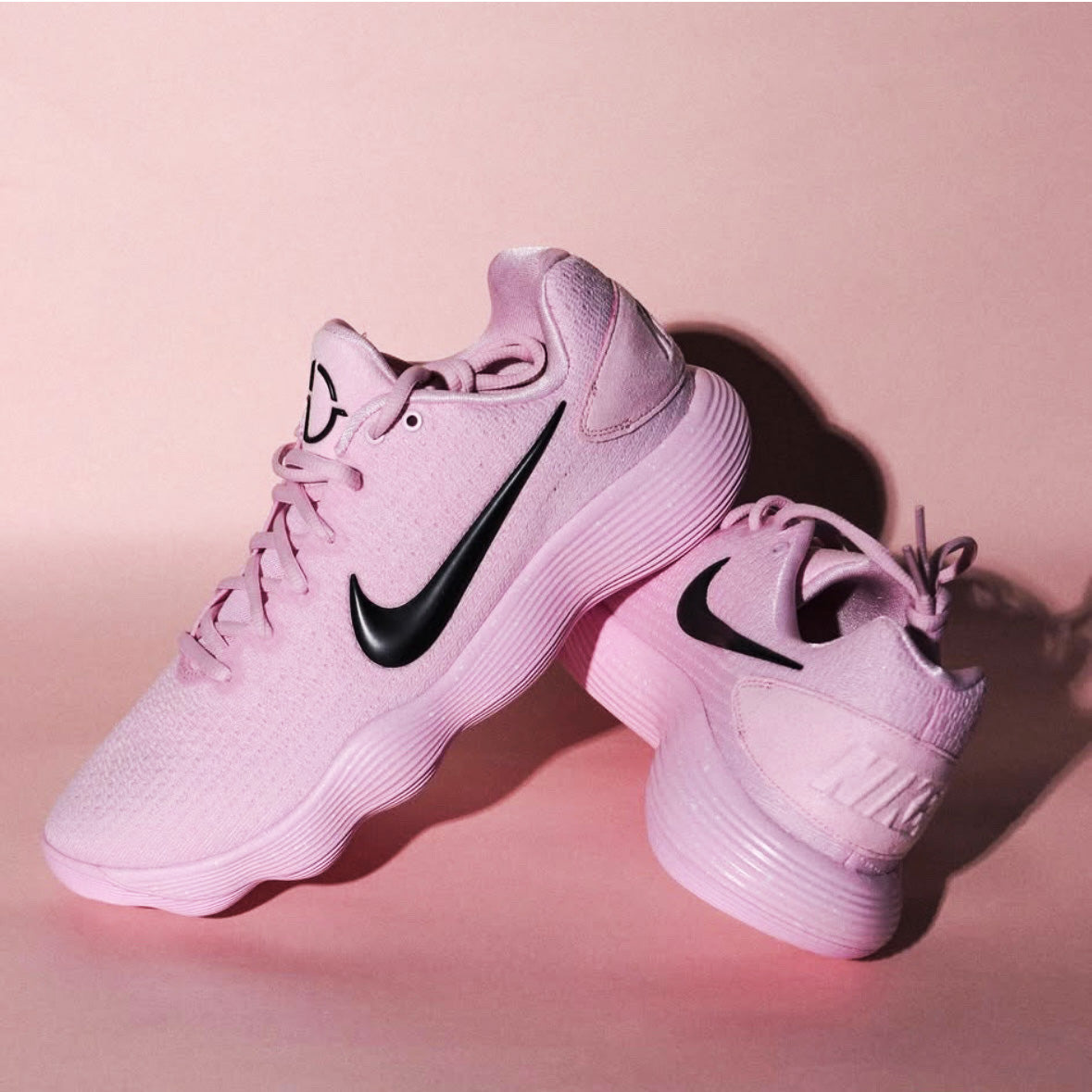 Nike Hyperdunk 2017 Review: Classic Team Shoe vs Modern Basketball Sho