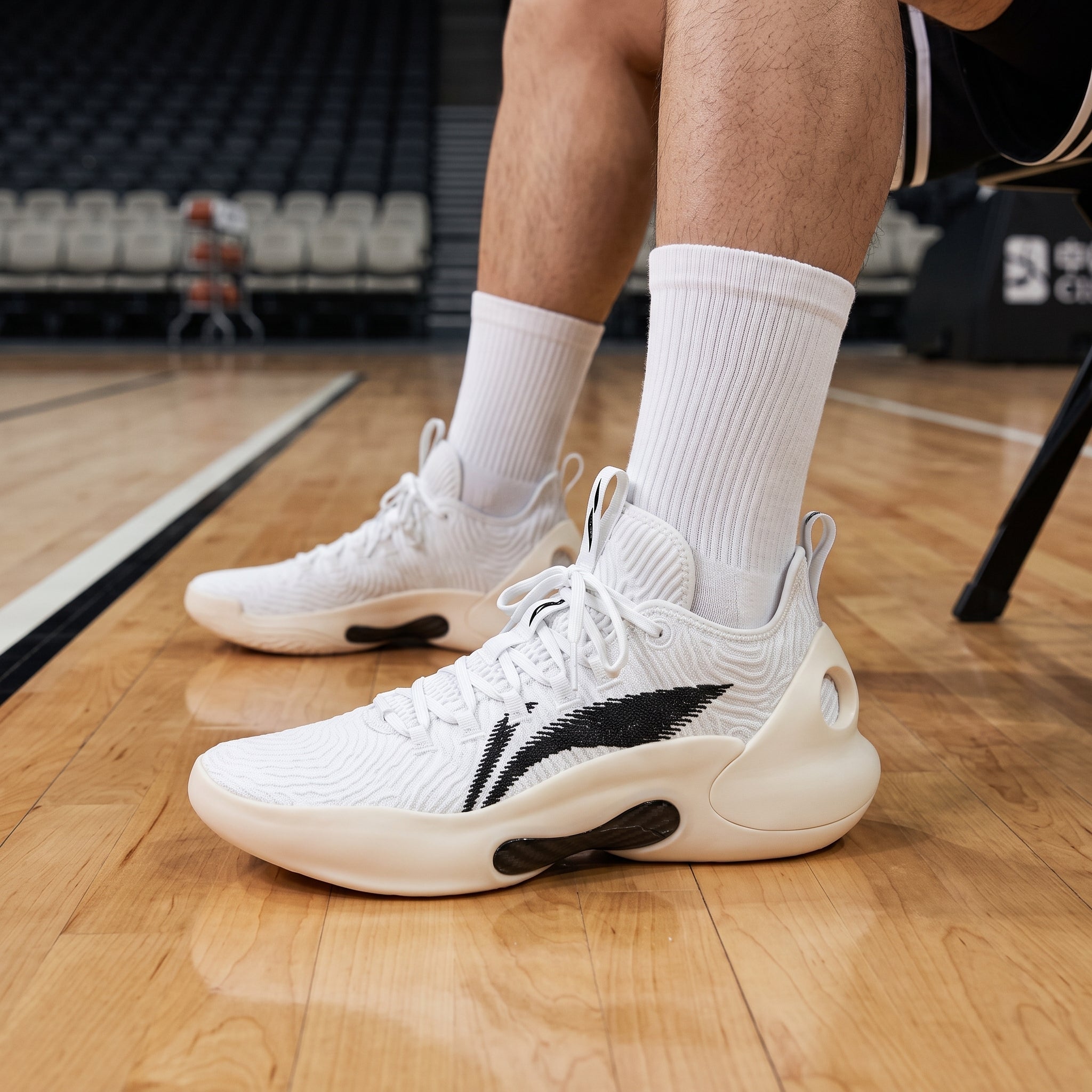 Li-Ning YuShuai Ultra Low Review