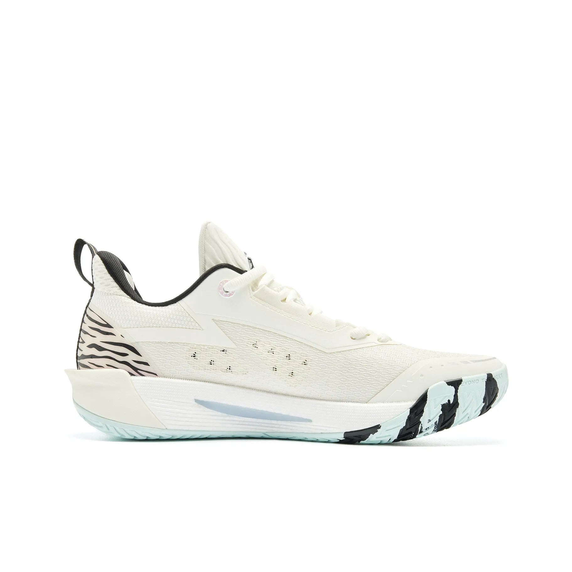 Qiaodan FE 3.0 ‘White Tiger’