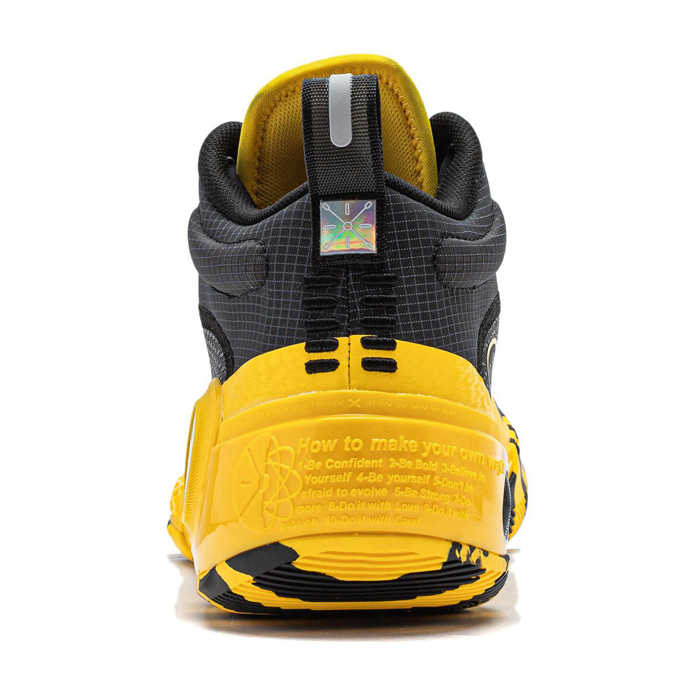 LiNing Way of Wade 10 ‘Caution’