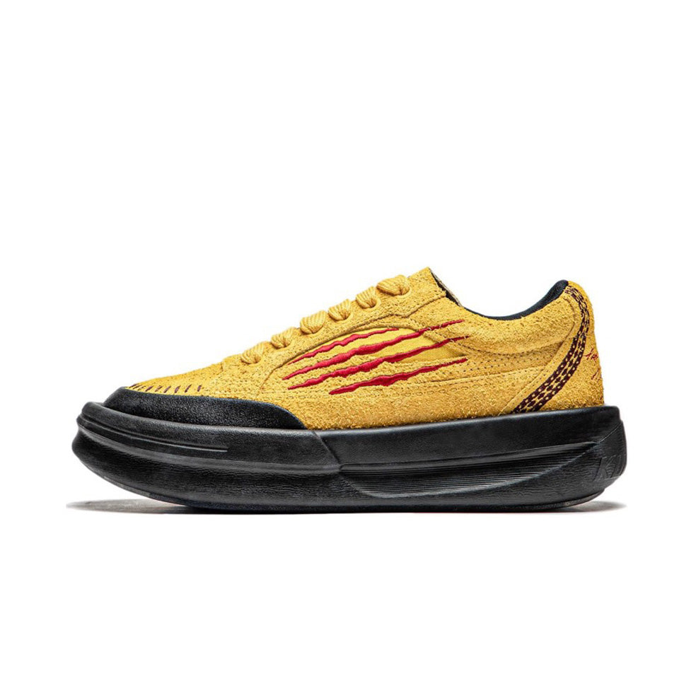 LiNing Lifestyle Shoes ‘Bruce Lee’