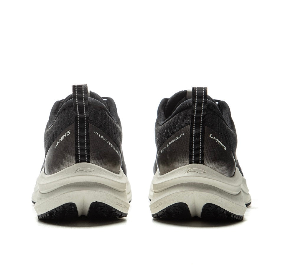 LiNing Red Hare 8 ’Black White‘