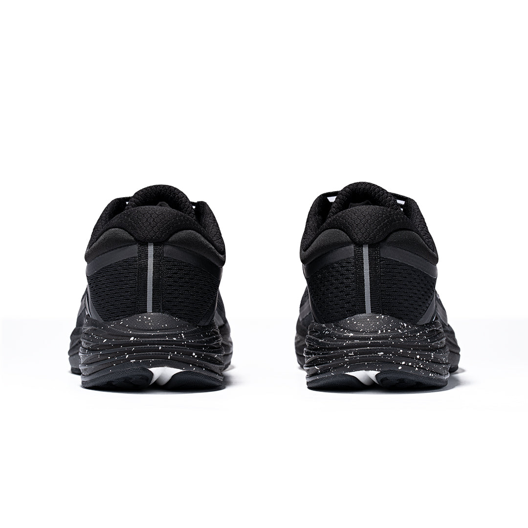Volanti Panda 'Black' | Running Shoes