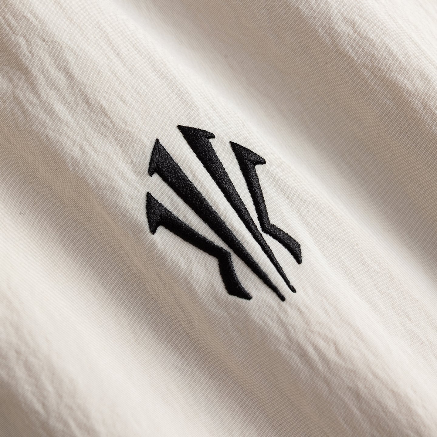 Anta Kai Jacket 'Muddy'