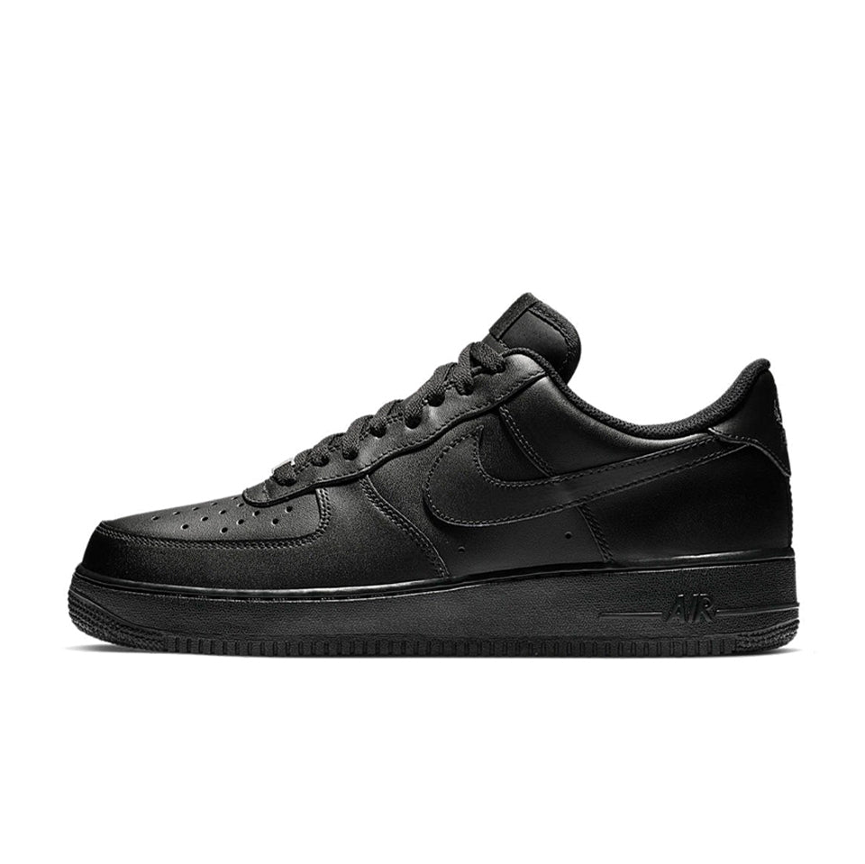 Nike Air Force 1 'Triple Black'