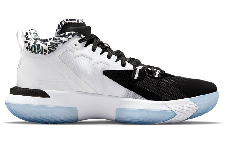 NIKE ザイオン1\