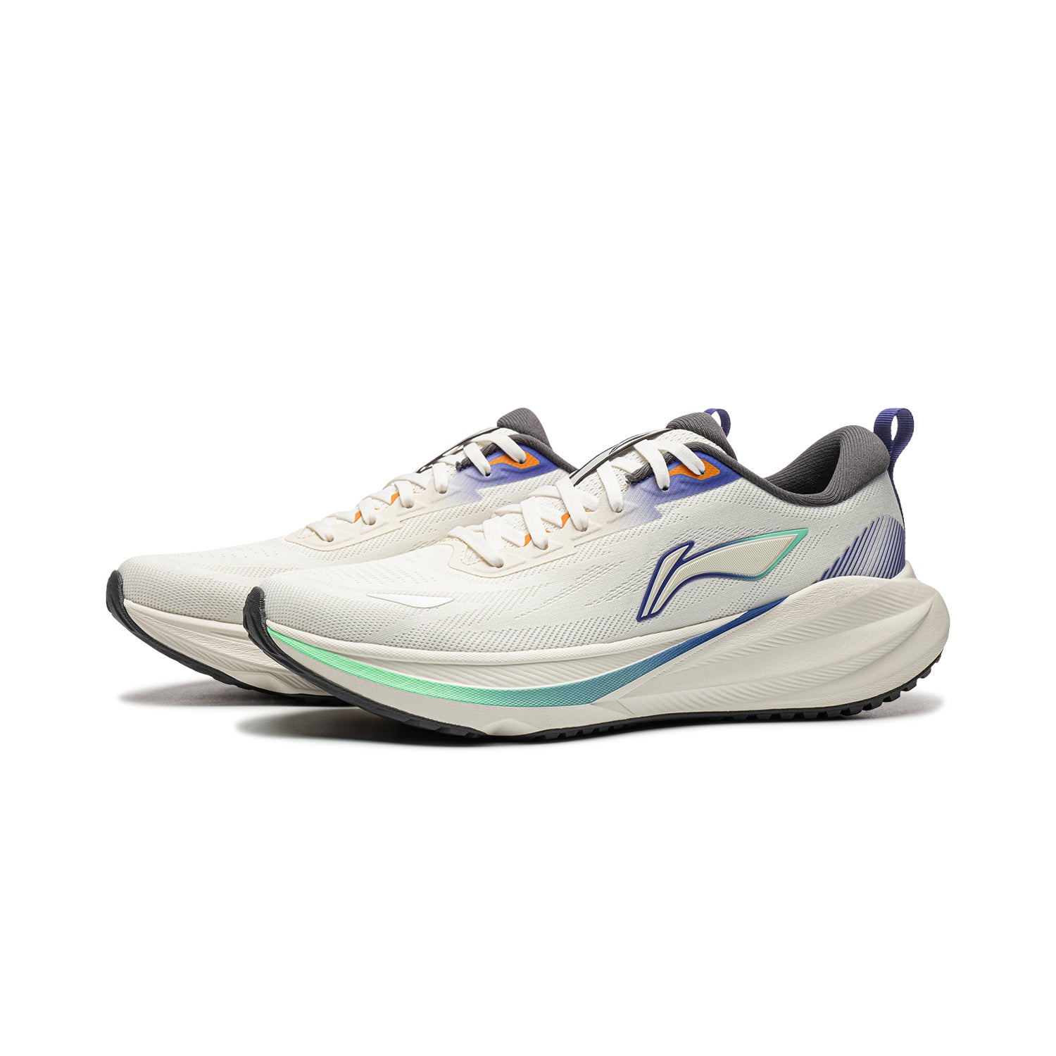 LiNing Wuyue 4v2 'White'