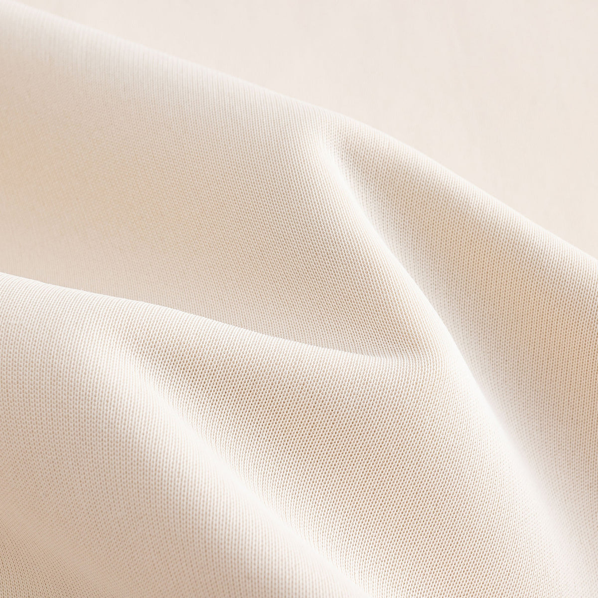 Anta KAI スウェットシャツ 「マッドグレー」 フーデッド