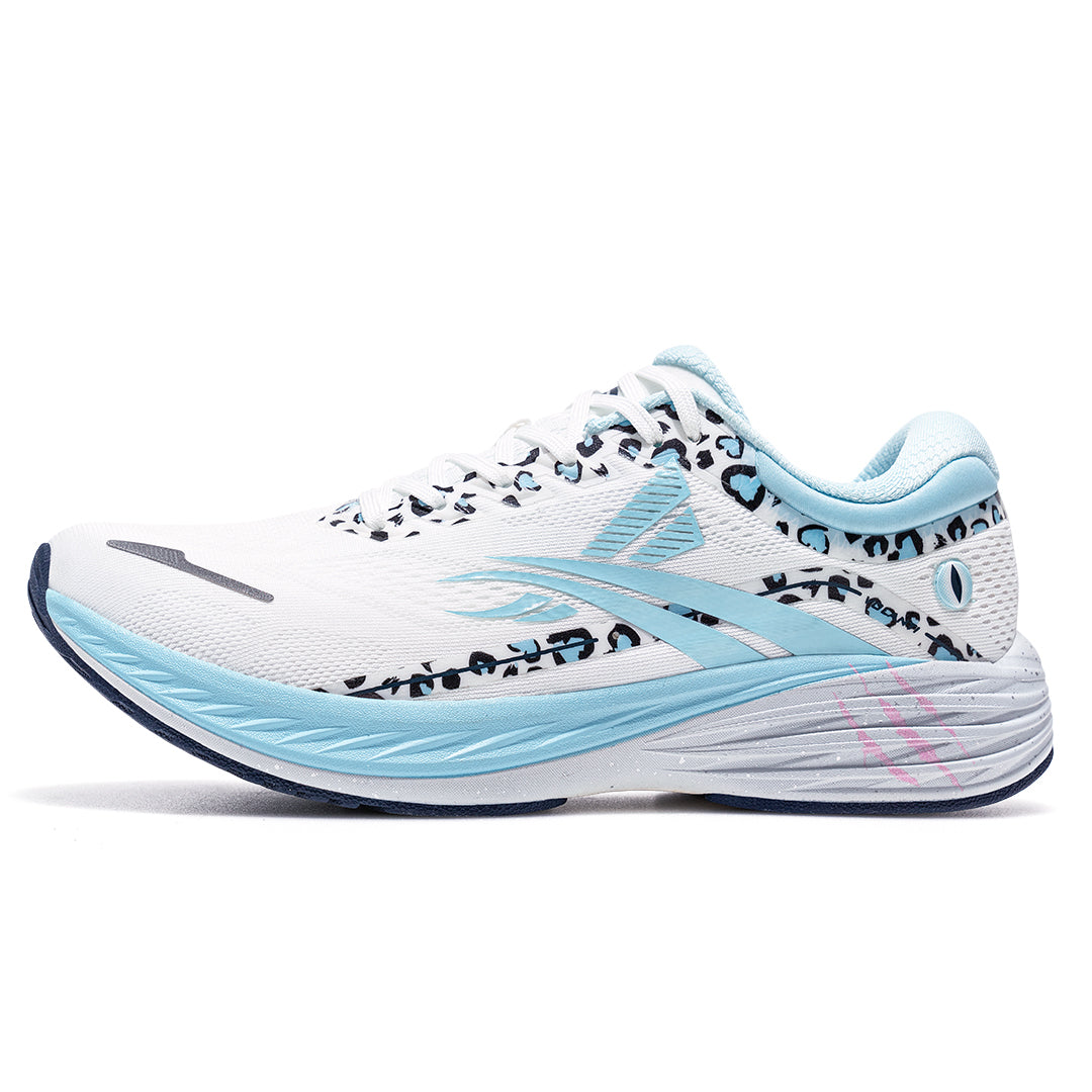 Volanti Panda 'Blue Pink Mismatch' | Running Shoes