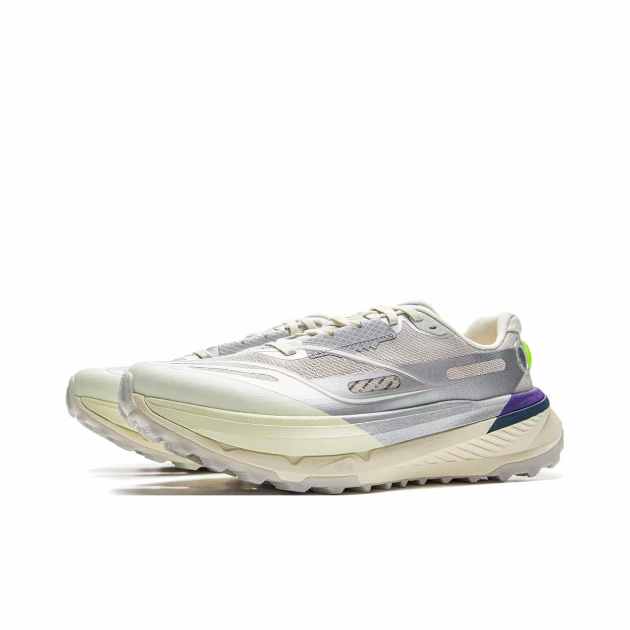 LiNing DiLu 2 ‘Silver Gray’
