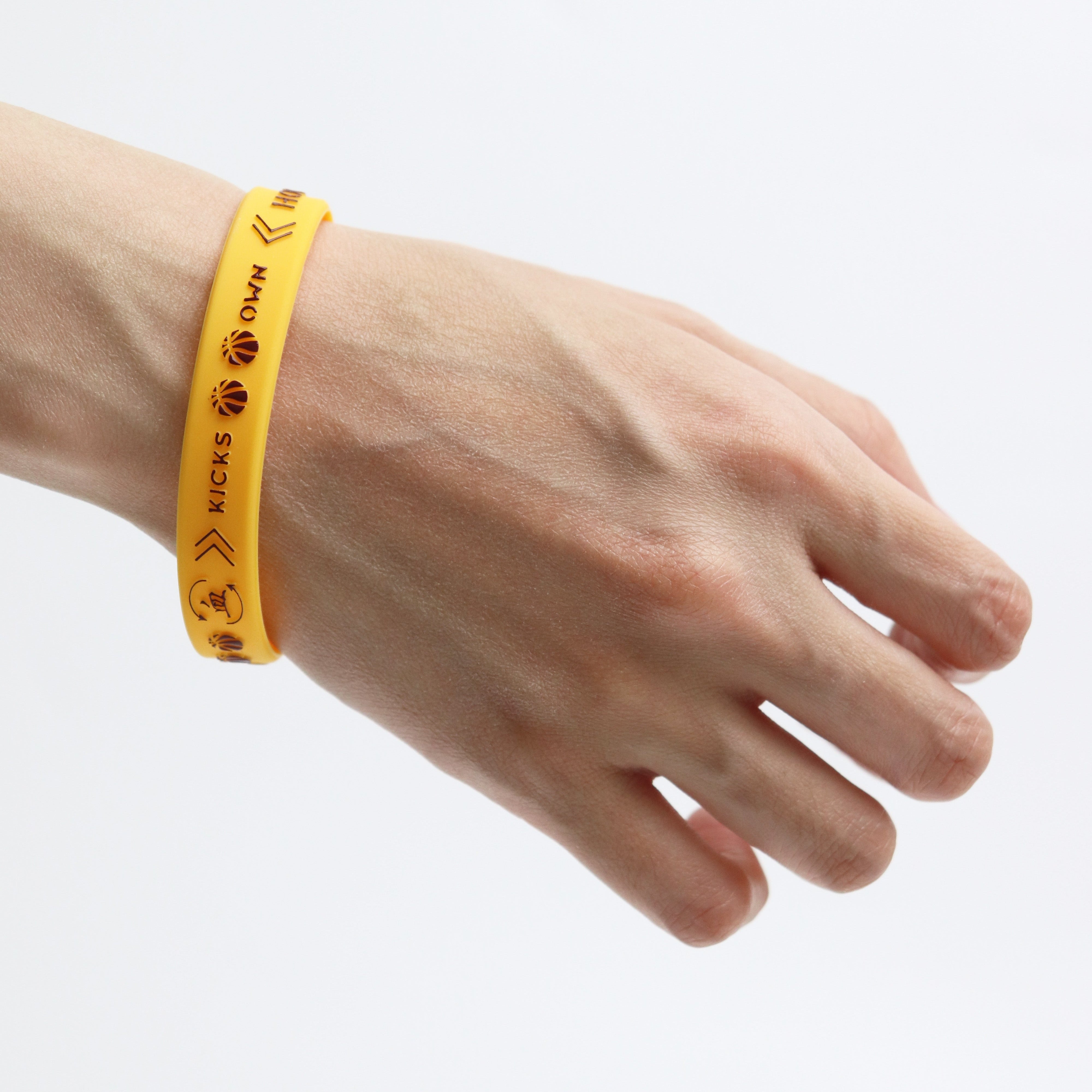 [KICKSOWN] Sports bracelets