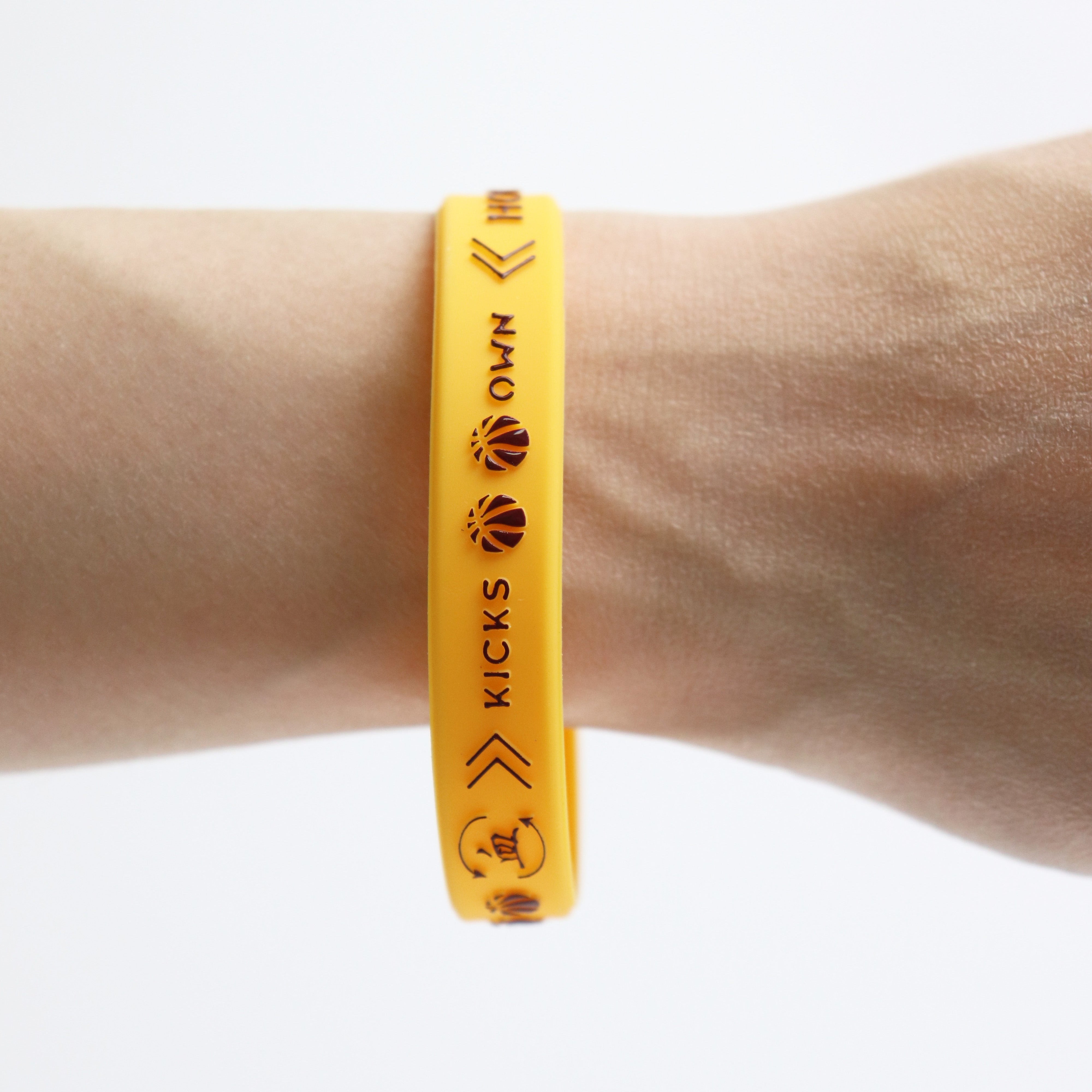 [KICKSOWN] Sports bracelets