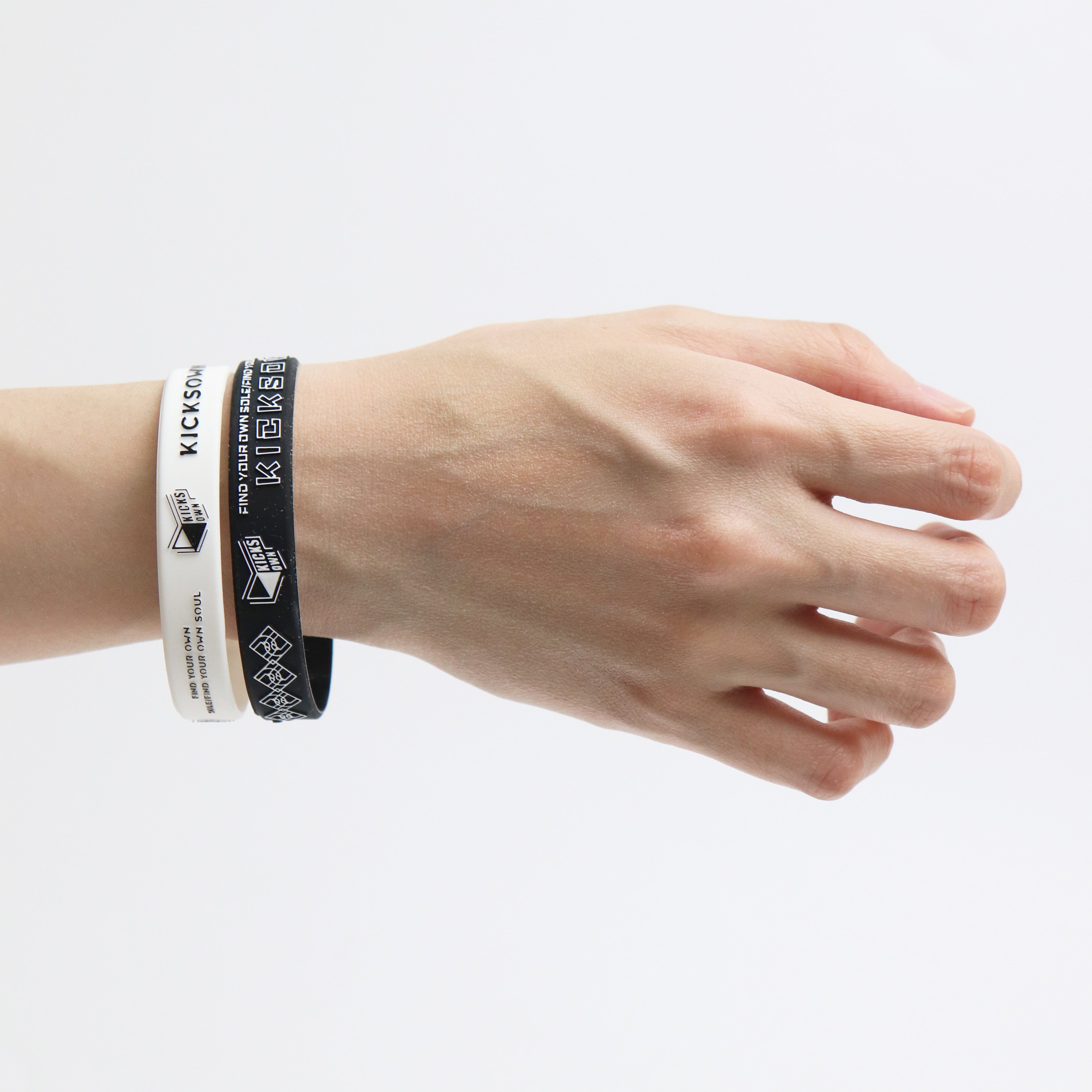 [KICKSOWN] Sports bracelets