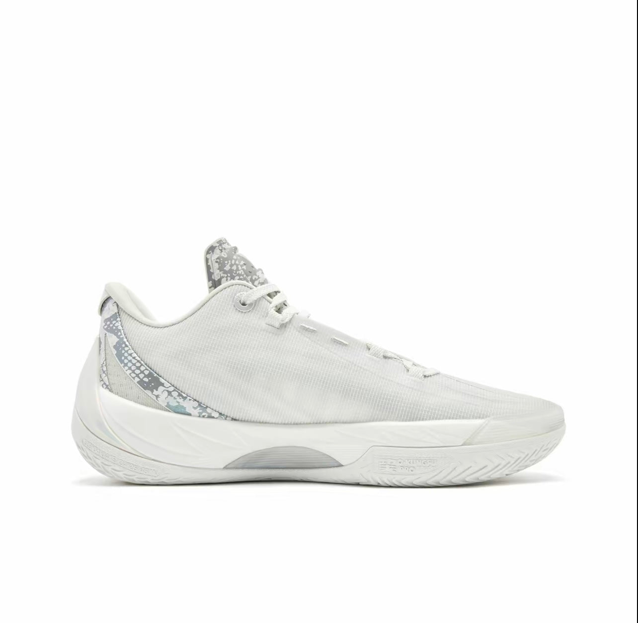 Qiaodan Venom Fang 3.5 'White Snake'