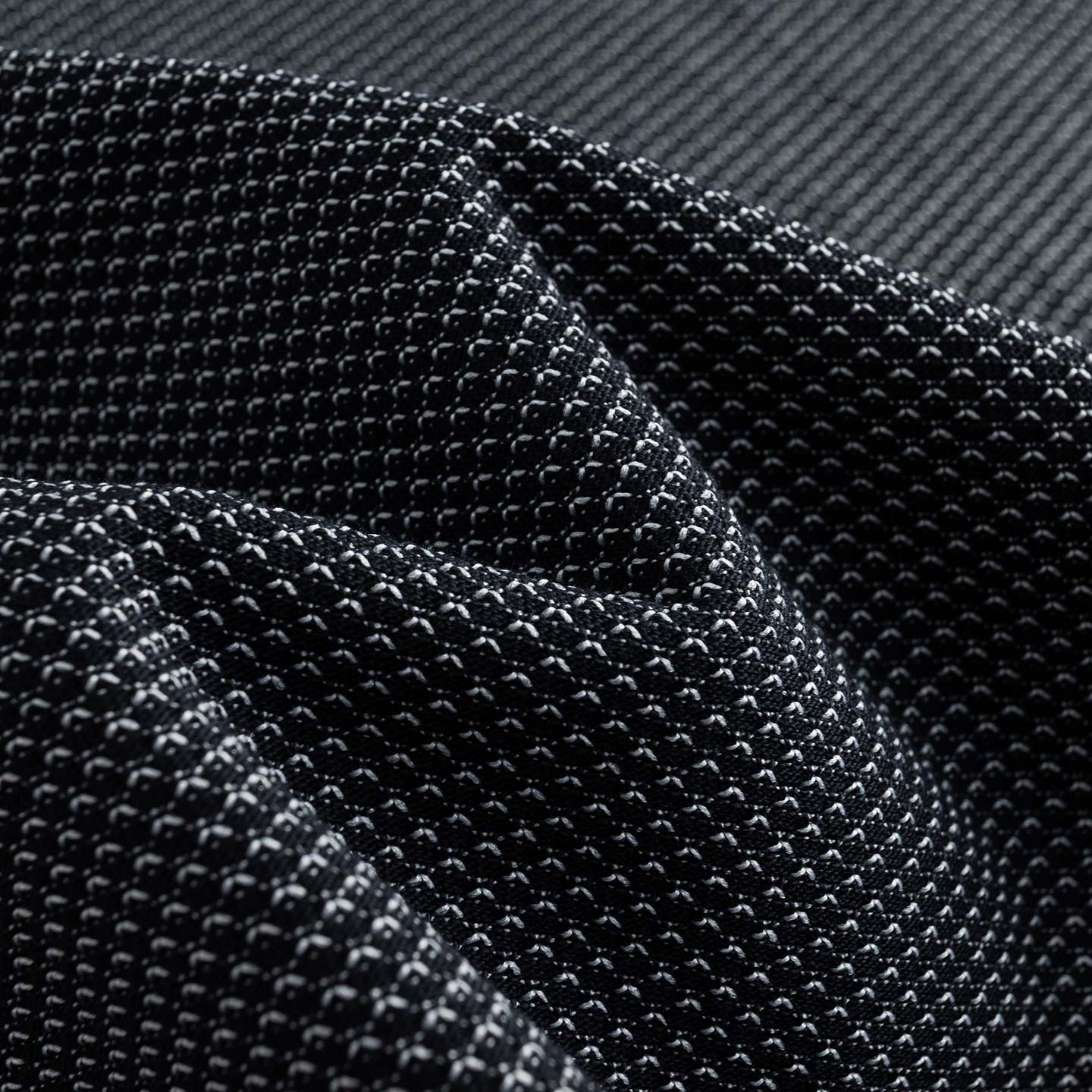 ANTA KAI Hélà Sweatshirt 'Basic Black'