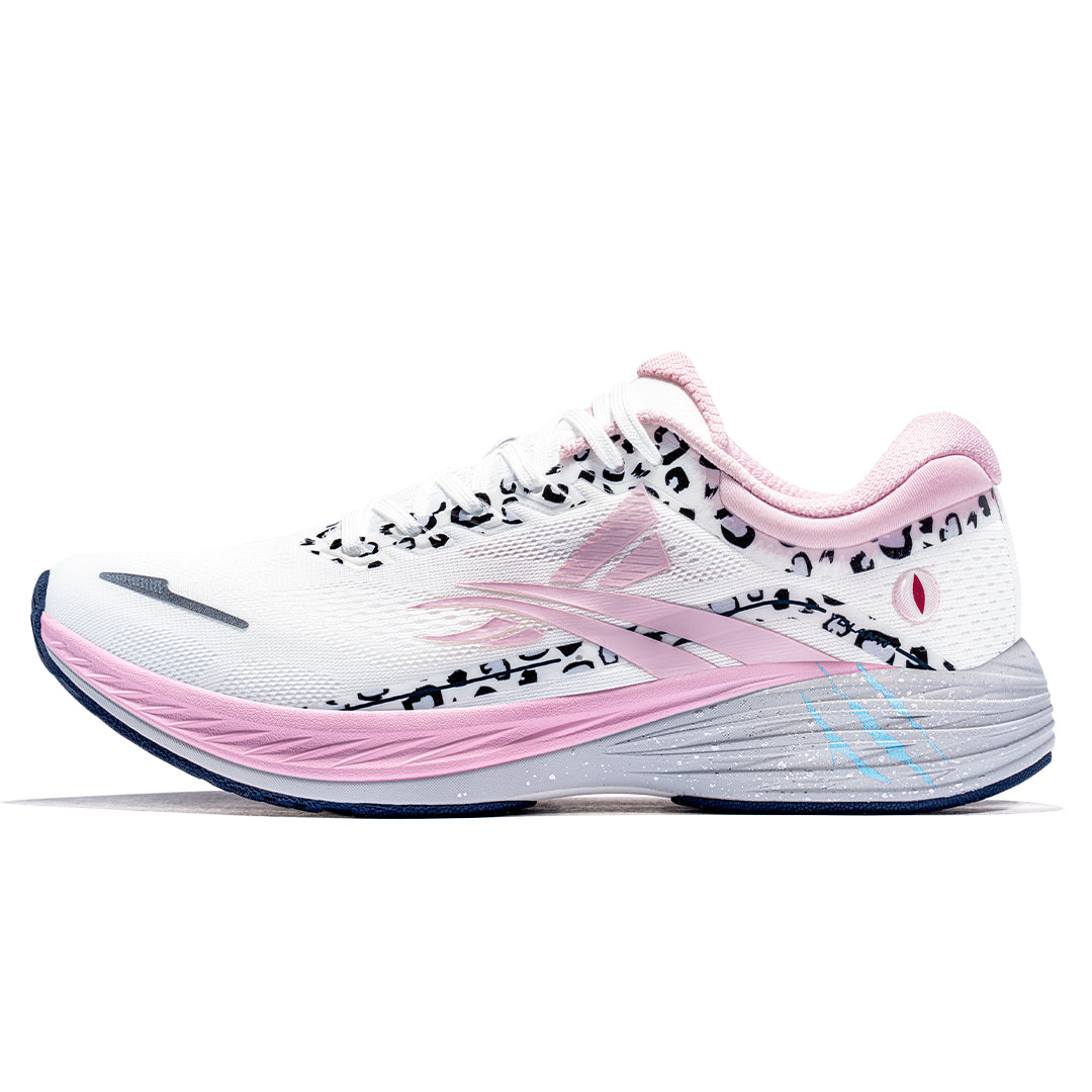 Volanti Panda 'Blue Pink Mismatch' | Running Shoes