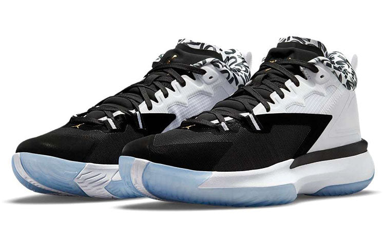 NIKE ザイオン1\